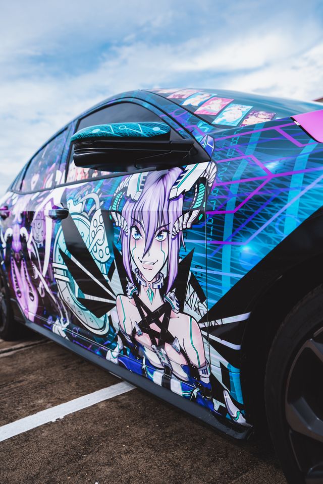Common Mistakes When Washing a Wrapped Car (and How to Avoid Them)